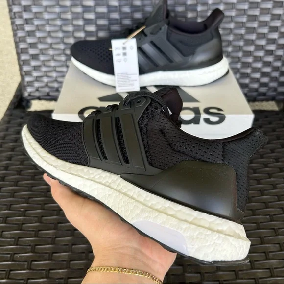 ADIDAS ULTRABOOST 1.0 DOUBLE BLACK - MENS 7 / WOMENS 8.5 - Picture 4 of 5